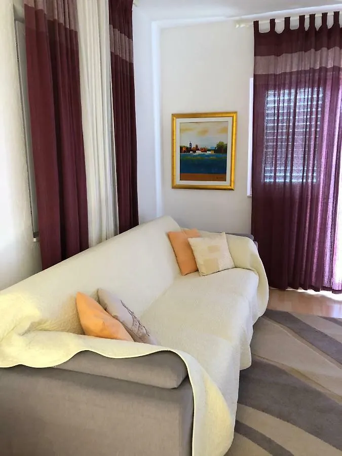 Apartmani Mandic Trogir Croatia