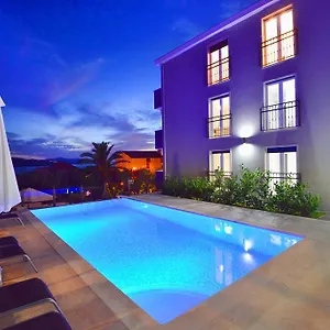 Apartment Coratina, Trogir